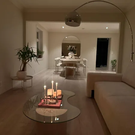 Stylish Seaview In * Берген