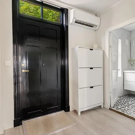 Stylish Seaview In Апартаменты Берген